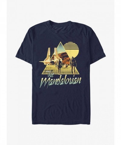 Star Wars Mandalorian Bo-Katan and Din Djarin Sunset Nevarro Landing Unisex T-Shirt - Blue