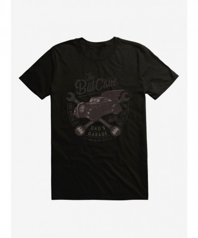 DC Comics Batman Cave Lightweight Cotton Men's T-Shirt