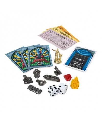 Disney Parks Monopoly Game: Magical Edition with Star Wars Attractions & Pop-Up Castle